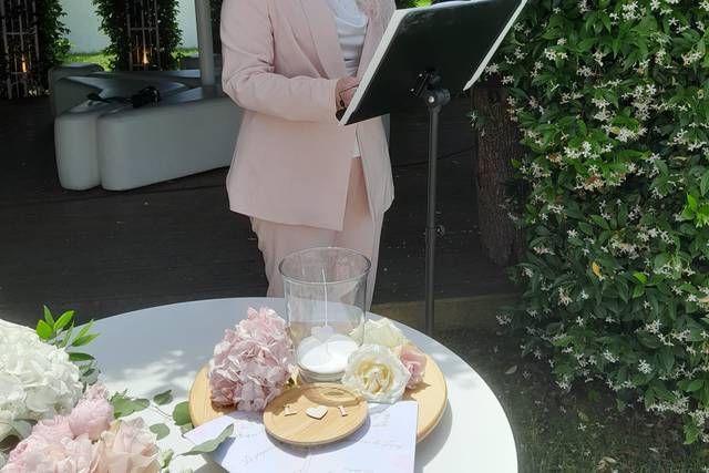 Celebrante - Daniela Ambrosano