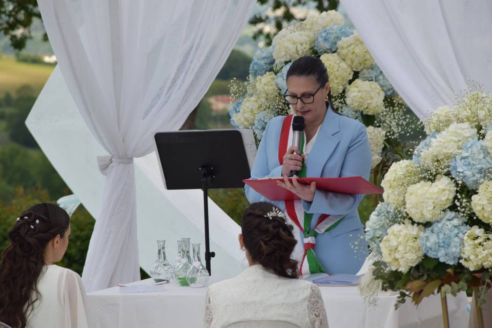 Celebrante - Daniela Ambrosano