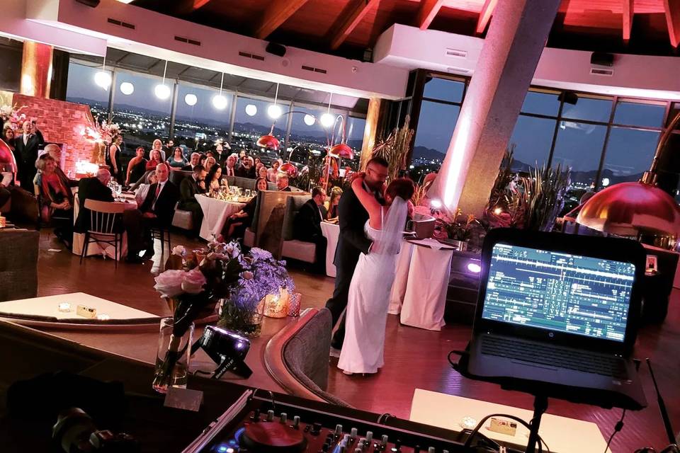 First dance with uplighting