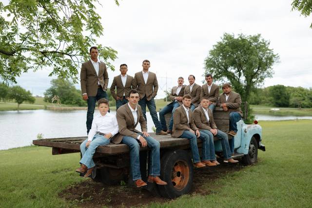 willows-bend-carbondale-kansas-wedding-danielle-rose-photography-471.jpg