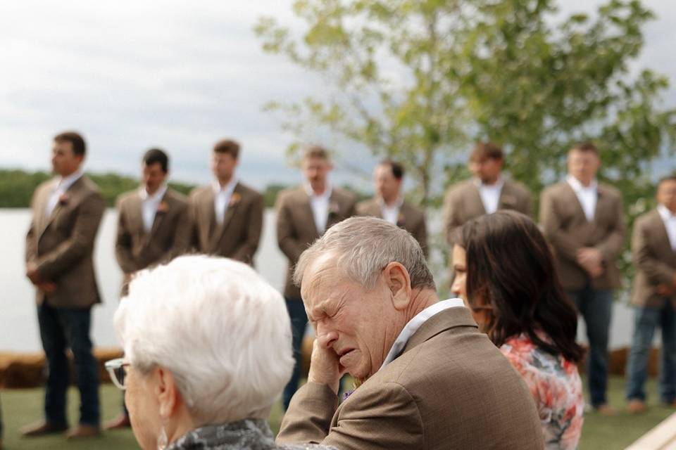 willows-bend-carbondale-kansas-wedding-danielle-rose-photography-1015.jpg