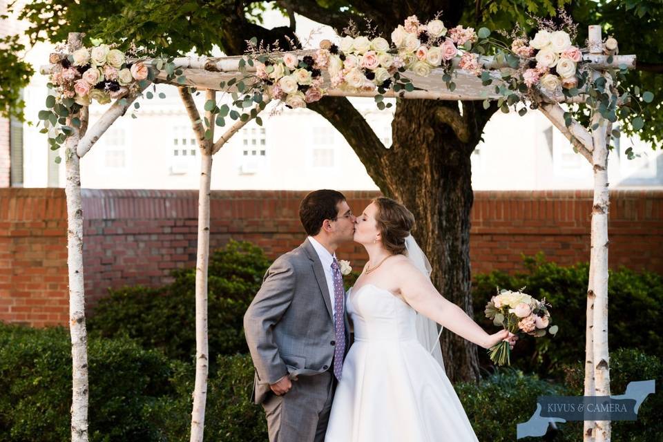 Chuppah Flowers