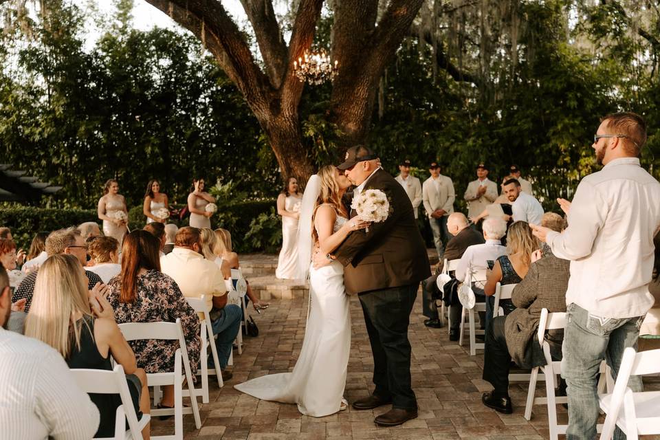 Real wedding at Moss Estates