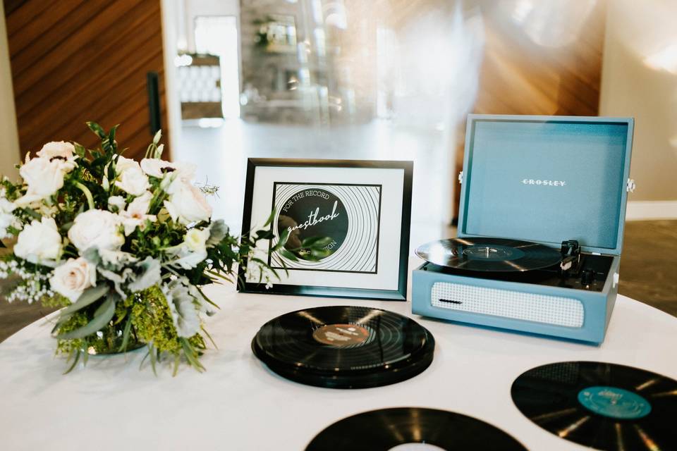Record table - A Beautiful Day by Christina