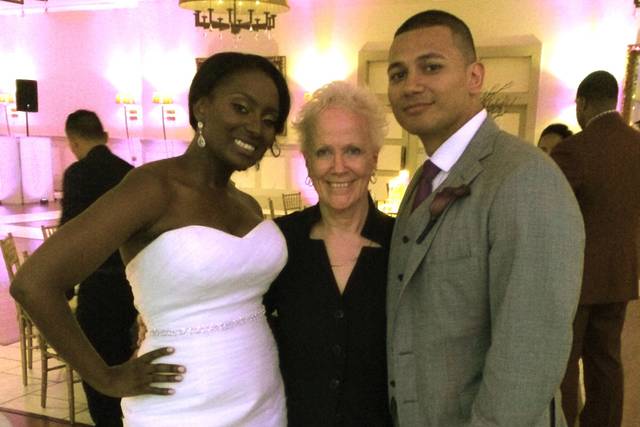 Tulis McCall - New York Celebrant: Wedding Officiant and Interfaith Minister
