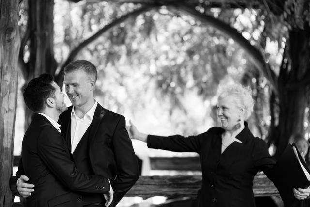 Tulis McCall - New York Celebrant: Wedding Officiant and Interfaith Minister