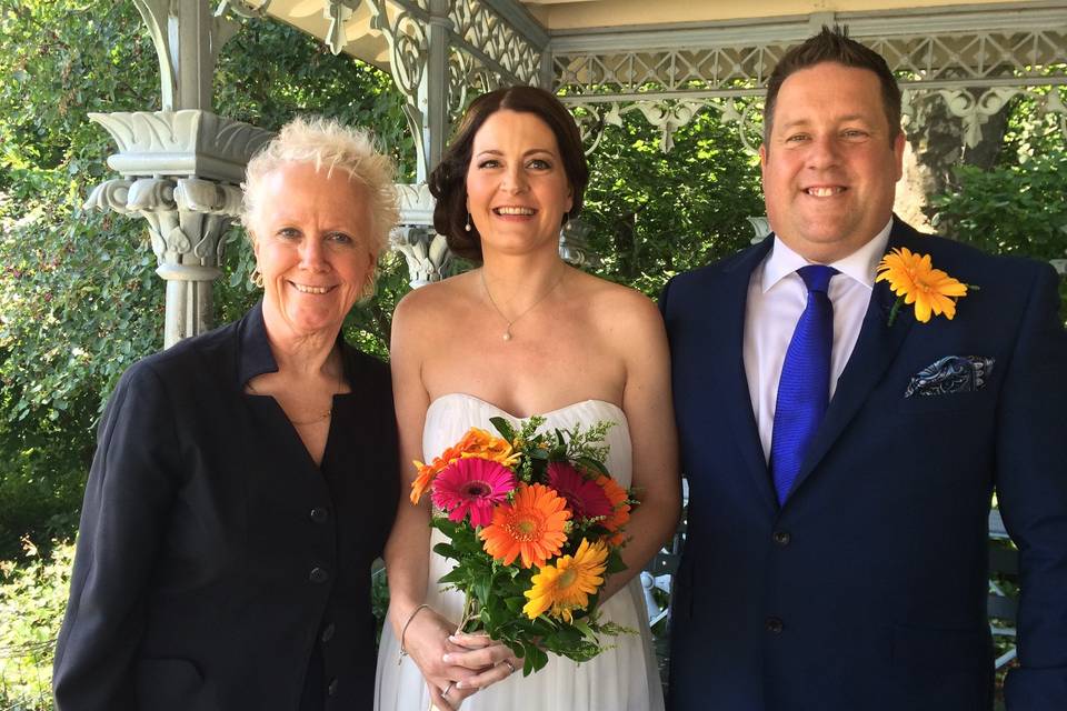 Tulis McCall - New York Celebrant: Wedding Officiant and Interfaith Minister