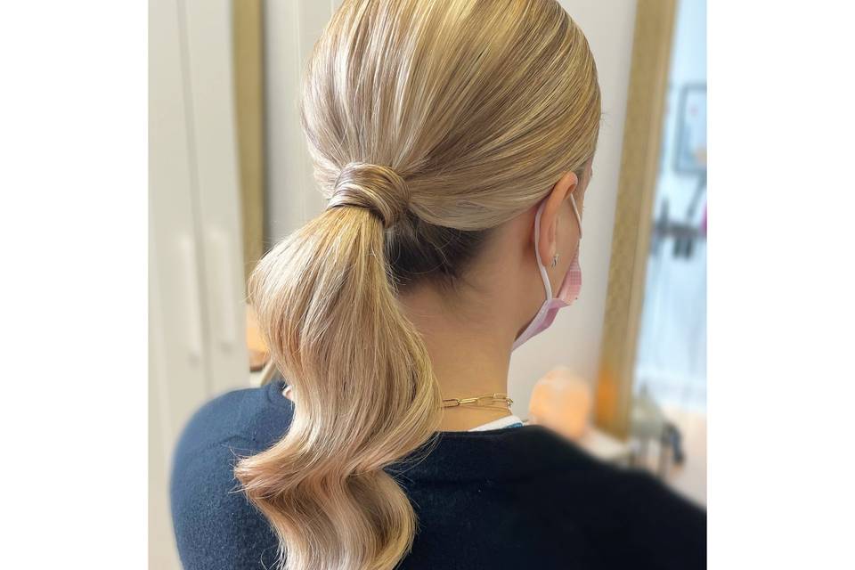 Ponytail with Waves