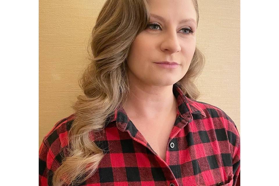 Volume Glam Waves