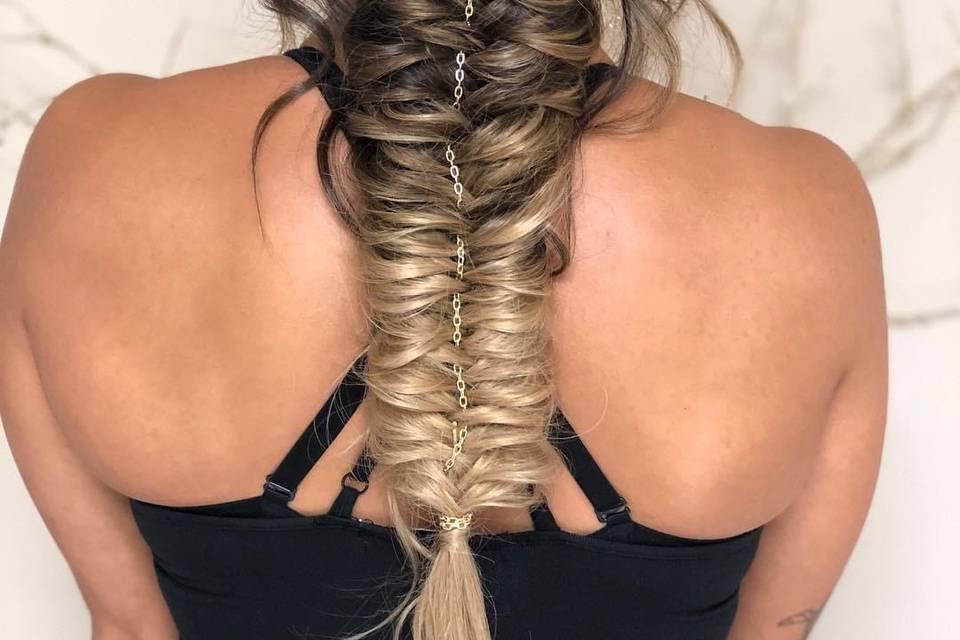 Pulled Out Fishtail