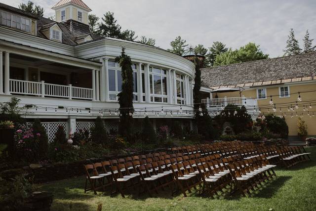 The Bedford Village Inn