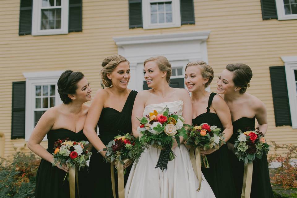 The bride with her bridesmaids