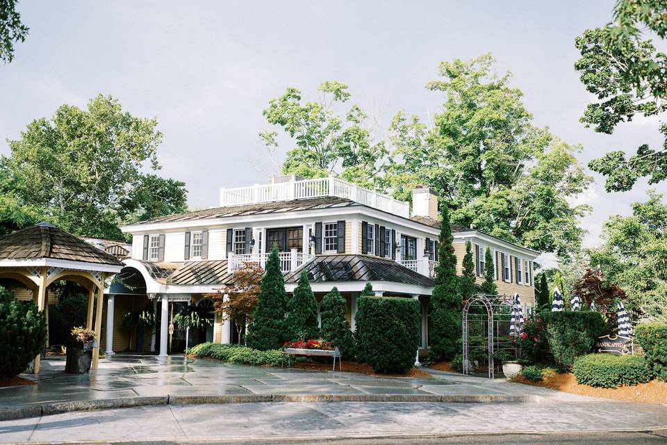The Bedford Village Inn