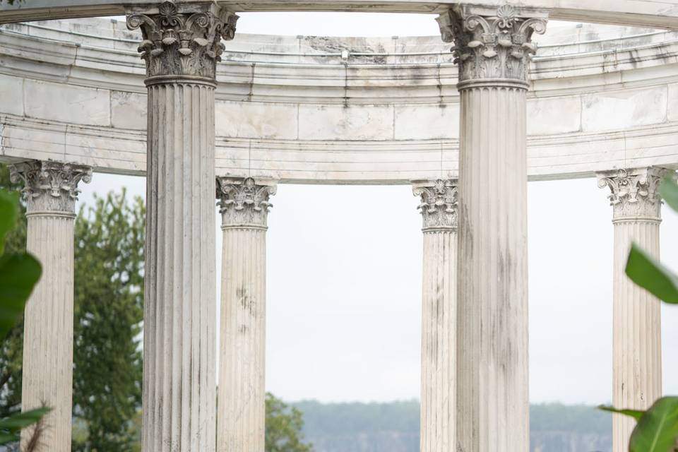 Venue portrait at Untermyer Gardens, Yonkers, NY – the stunning classical columns of the garden temple frame an expansive view of the Hudson Valley.