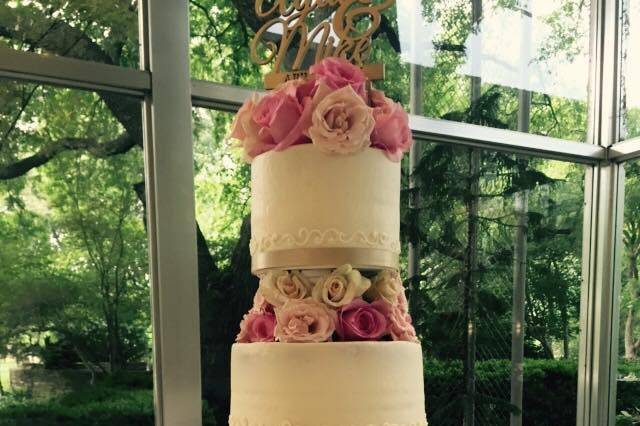 Beautiful floral cake