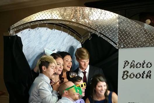 Priceless Photo Booths