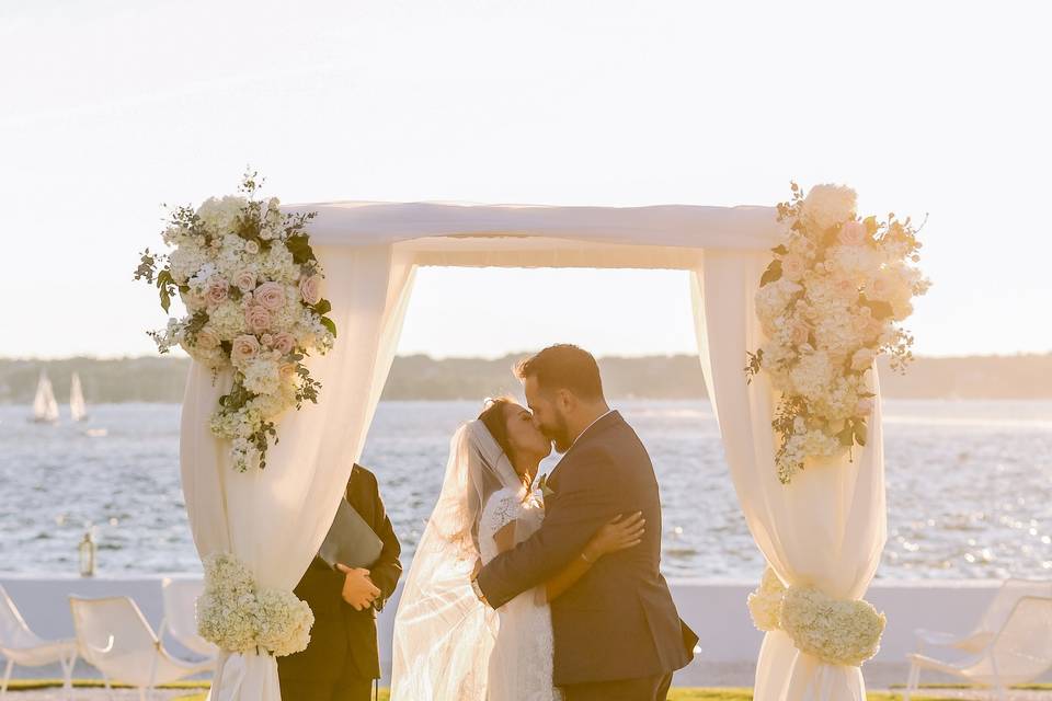 Belle mer ceremony