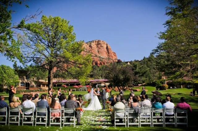 Elegant outdoor venue