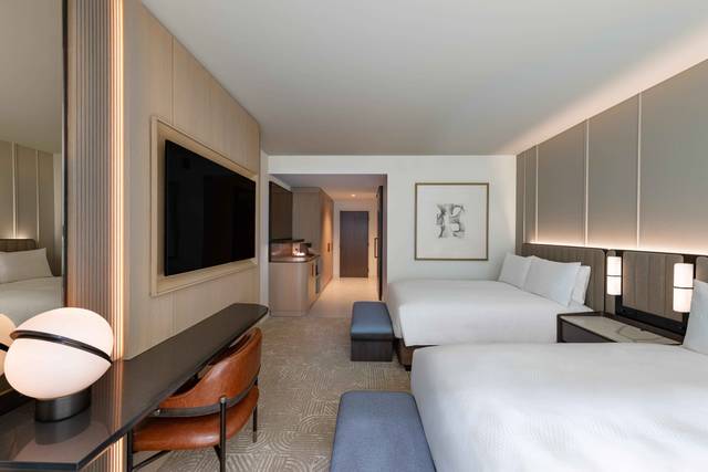 Double Queen Guestroom