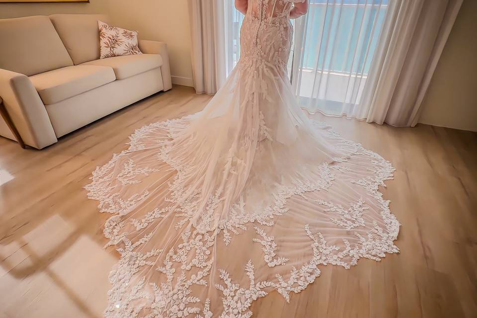 Beautiful Brides dress!
