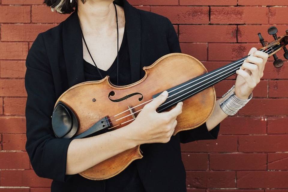 Red Rock Strings Musician, Lauren