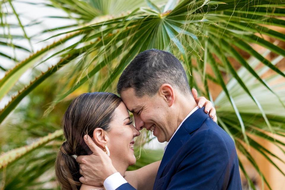 Cata&FerannyversaryinMykonos