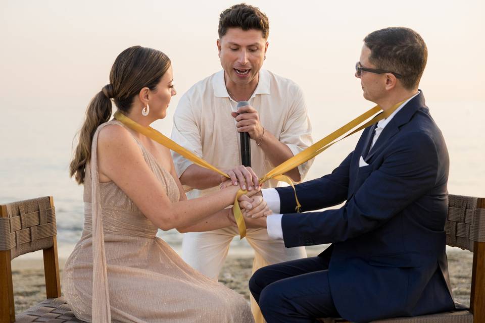 Cata&FerannyversaryinMykonos