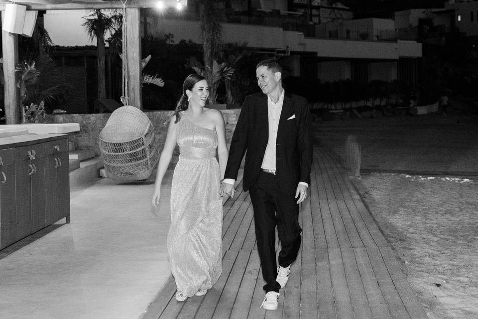 Cata&FerannyversaryinMykonos