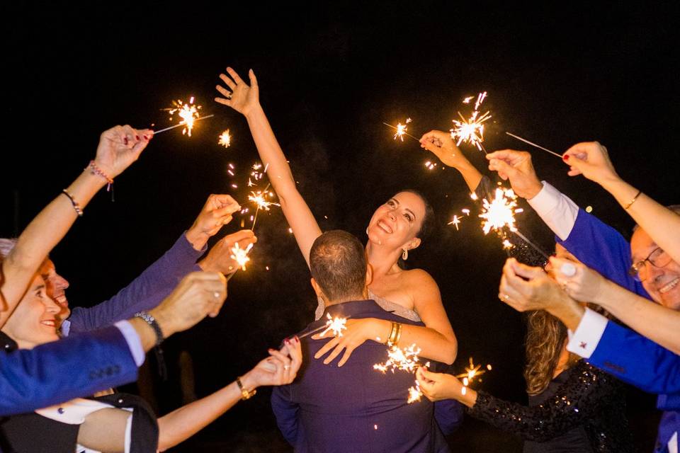 Cata&FerannyversaryinMykonos