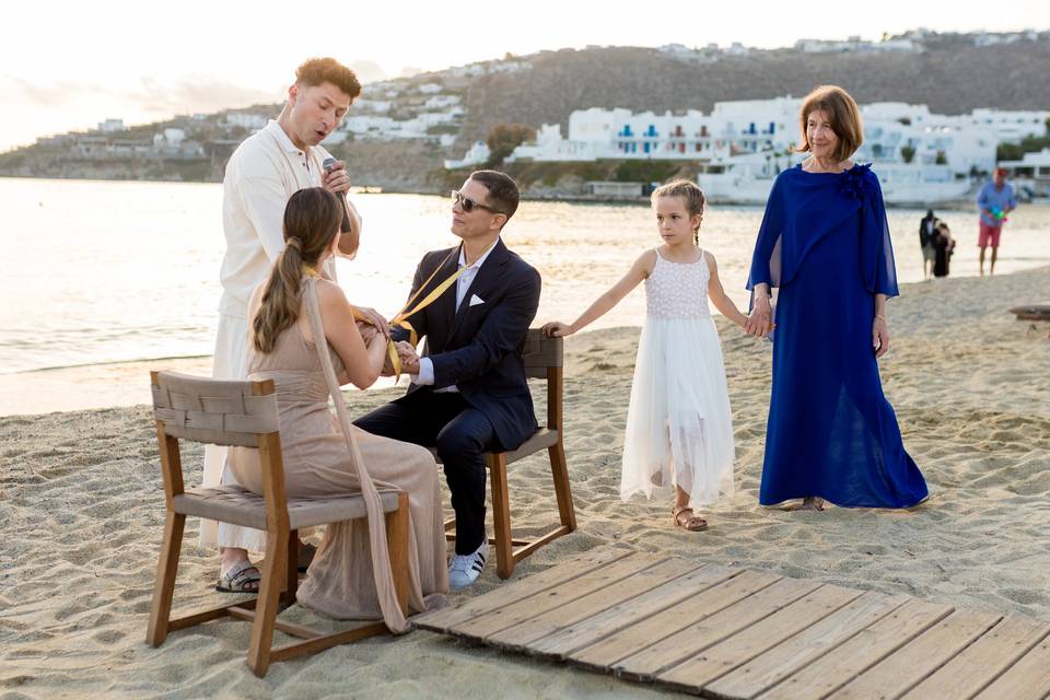 Cata&FerannyversaryinMykonos