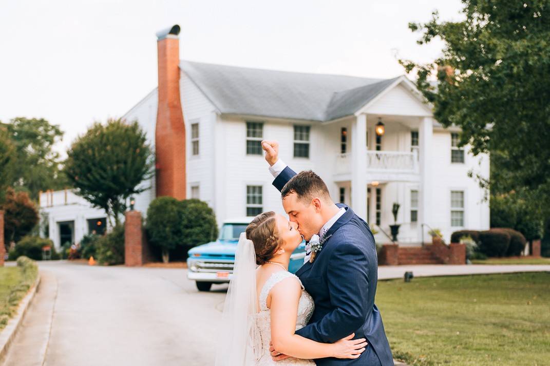 The Inn at Oak Lawn Farms - Barn & Farm Weddings - Carrollton, GA ...