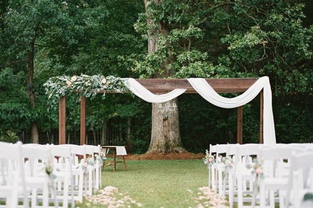 The Inn at Oak Lawn Farms - Barn & Farm Weddings - Carrollton, GA ...