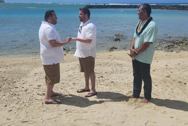 Waikiki Wedding