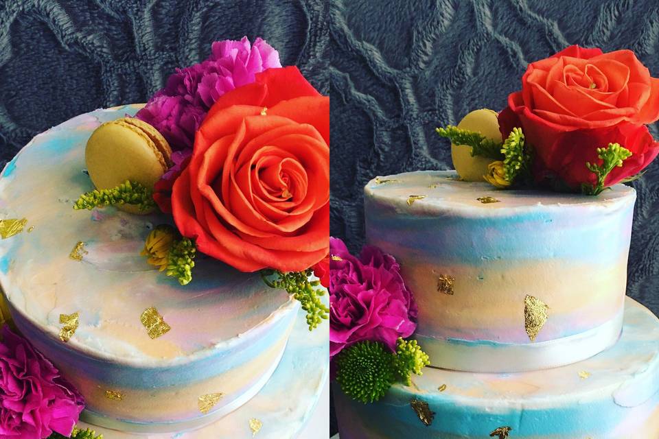 Love the colors on this cake!