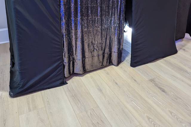 Luxury Classic Photo Booth