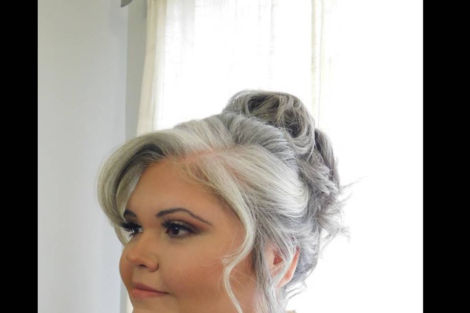 Bold Bridal makeup