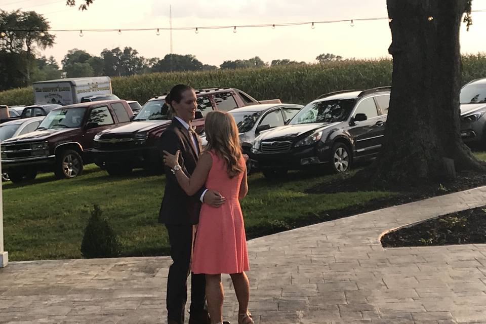 Groom dancing with mom