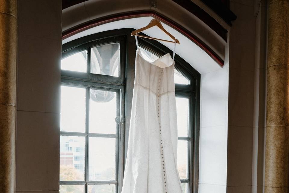 Grooms Details