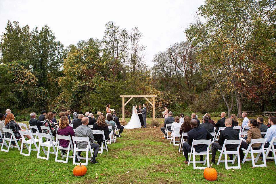 Holcomb Farm Weddings & Events