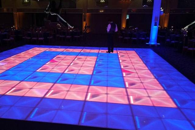 DesiBel Entertainment - DJ KHUSH & DJ DAMANIAC