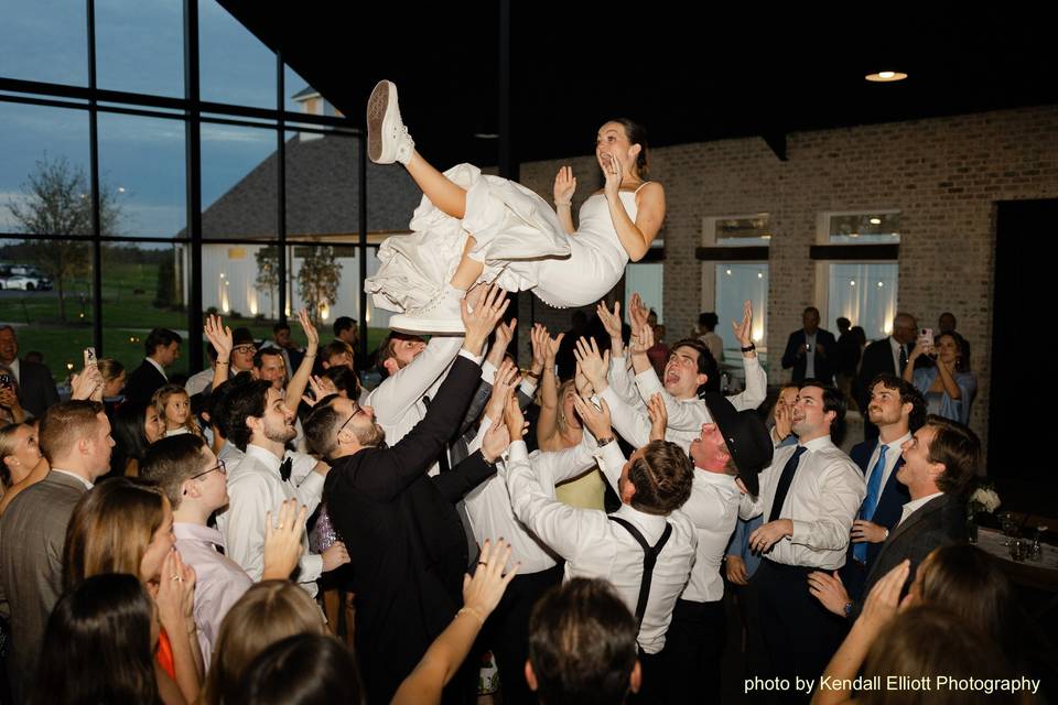 Groove Knight wedding