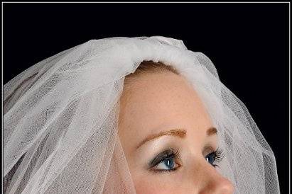 traditional bridal beauty :: Diana Manning