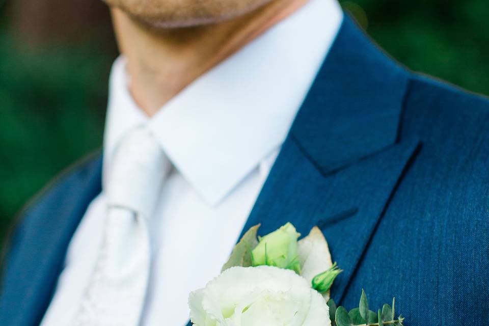 Groom bout