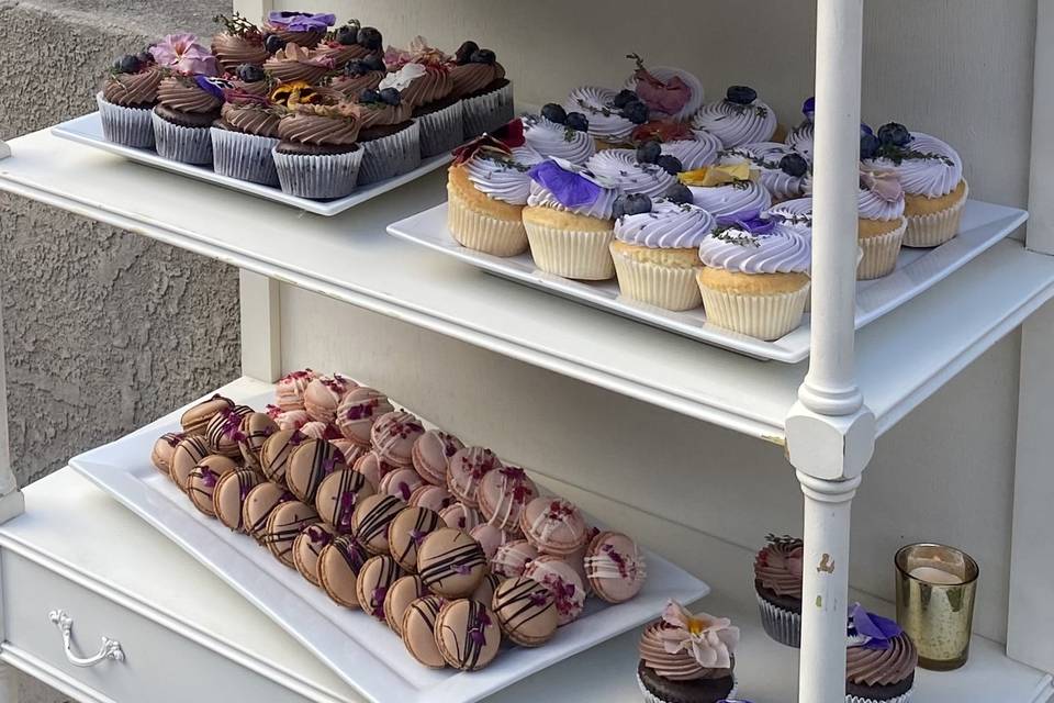 Floral Dessert Bar