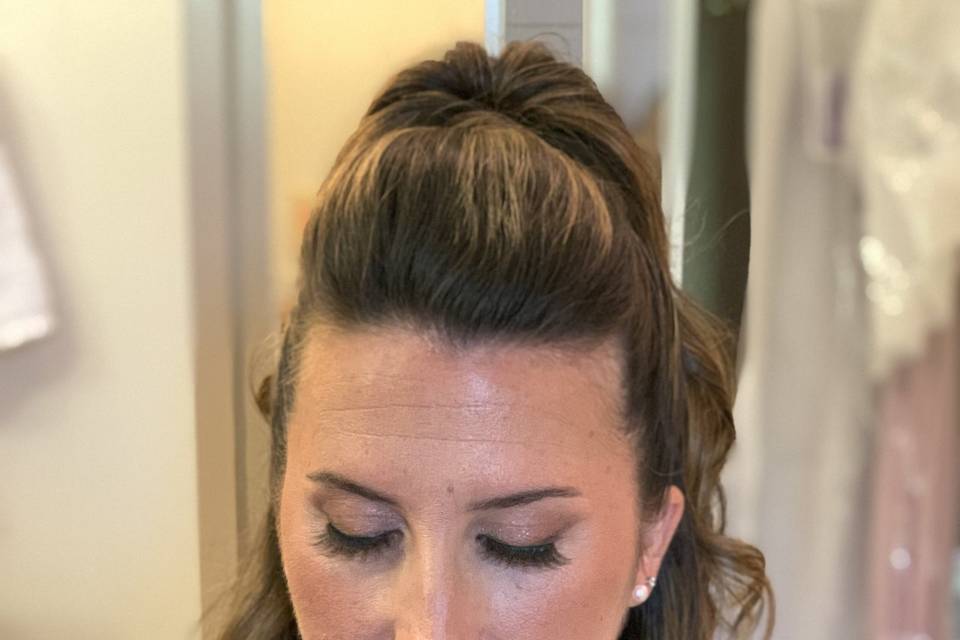 Bridesmaid half up half down