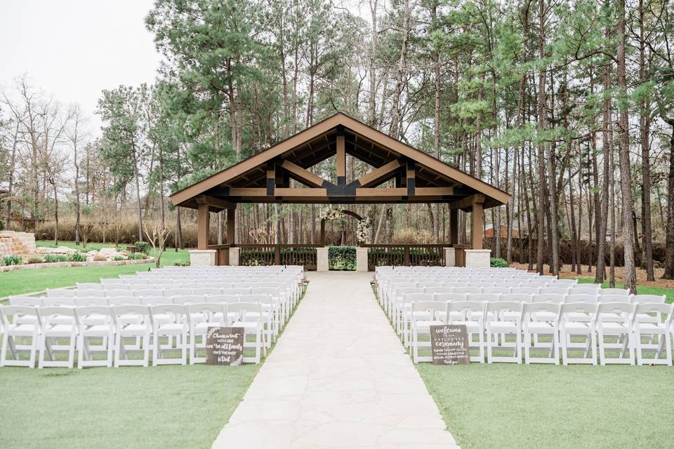 Outdoor ceremony space