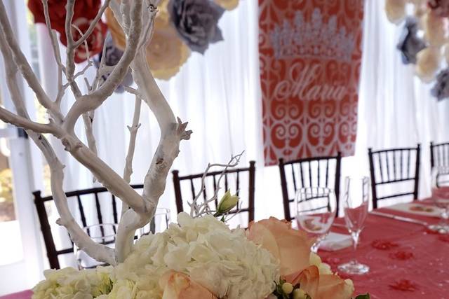 Floral Backdrop and Flower Arrangement Services