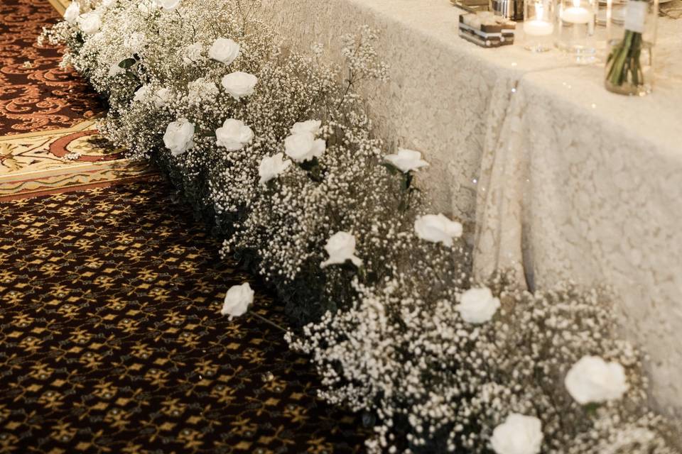 Head table florals