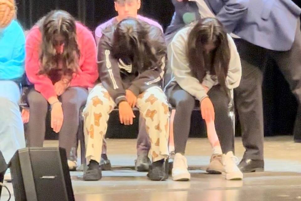 Wedding Hypnotist Show