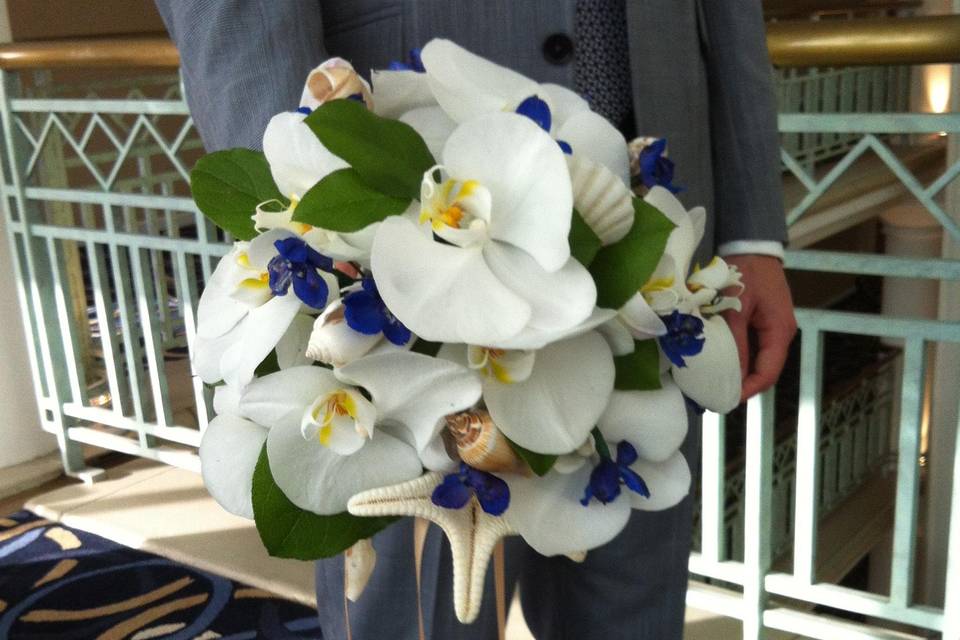 A seaside wedding bouquet